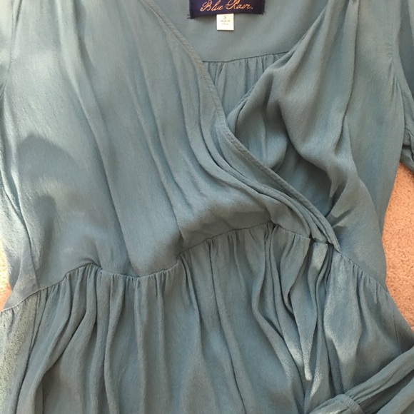 Blouse 🖤 - Picture 2 of 3